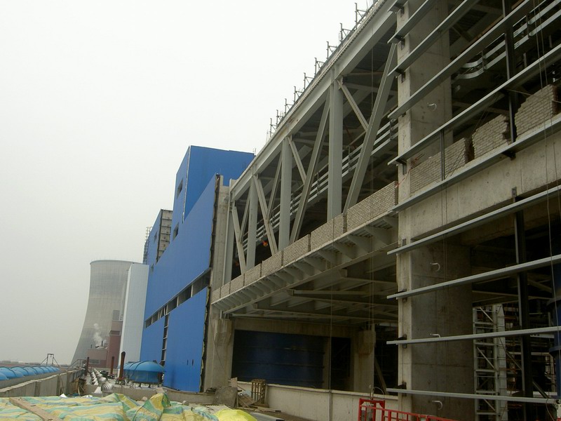 电厂主厂房檩条